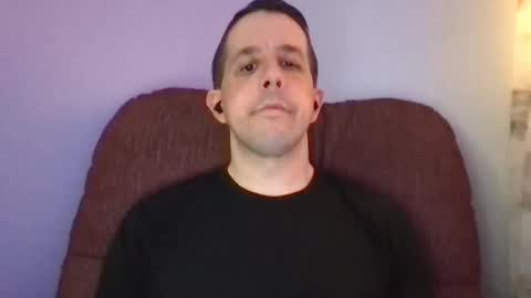 Snapshot of lovewatchingall chatting on 01/01/25, 11:29 Lovewatchingalls online show from 01/01/25, 11:29