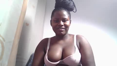 lovie_paula online show from 10/01/25, 02:01