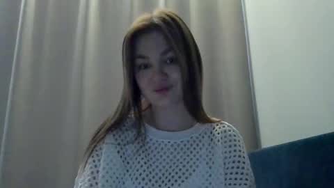 Snapshot of loviesimone chatting on 03/02/26, 10:44 loviesimone online show from 03/02/26, 10:44