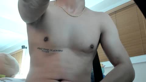 Snapshot of loving_bbw chatting on 12/01/25, 11:37 DarkGhost online show from 12/01/25, 11:37