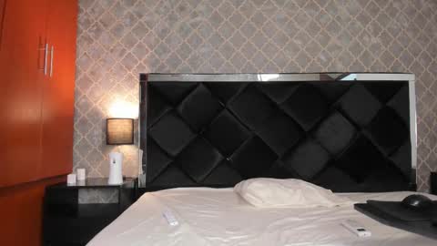 Darcy online show from 02/25/25, 12:34