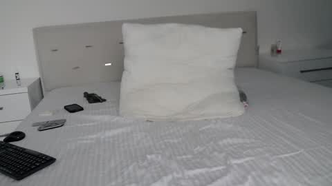 Snapshot of loving_kristina chatting on 03/11/25, 02:07 Cristina online show from 03/11/25, 02:07