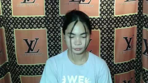 Snapshot of loving_rhean chatting on 11/20/25, 03:18 loving_rhean online show from 11/20/25, 03:18