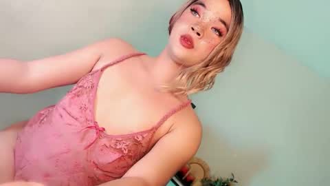 Lovingmonaru969 online show from 04/17/26, 10:51