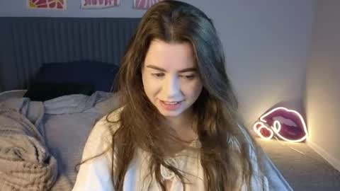 Snapshot of lovingwhisperr chatting on 03/02/26, 01:30 Erika online show from 03/02/26, 01:30