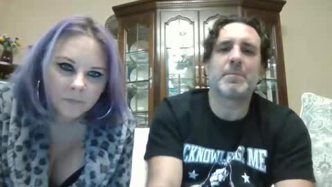 lovleybutwild online show from 11/29/25, 11:41