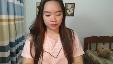 lovvvable_yoj online show from 12/24/24, 01:59