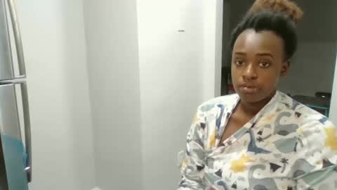 Snapshot of loyalbambi chatting on 09/10/25, 11:10 loyalbambi online show from 09/10/25, 11:10