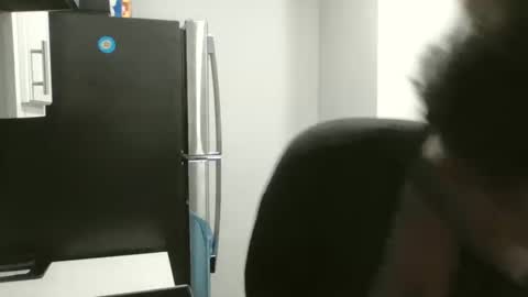 Snapshot of loyalbambi chatting on 09/13/25, 12:38 loyalbambi online show from 09/13/25, 12:38