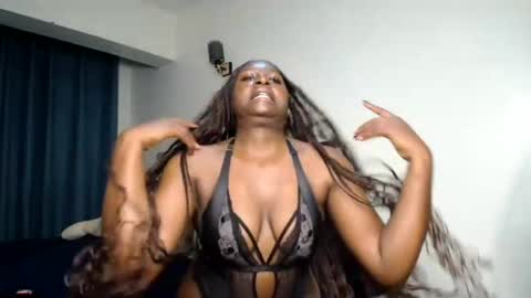loyalcutie online show from 07/17/26, 05:03