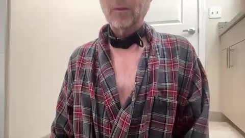 Snapshot of lqi chatting on 10/19/25, 09:21 lqi online show from 10/19/25, 09:21