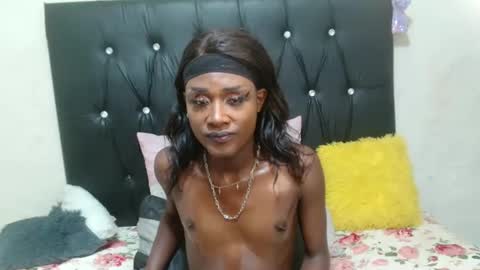 lsnnickykhanyile online show from 12/13/25, 07:53