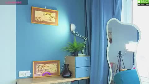 Snapshot of lu_muon chatting on 02/18/26, 01:56 lu_muon online show from 02/18/26, 01:56