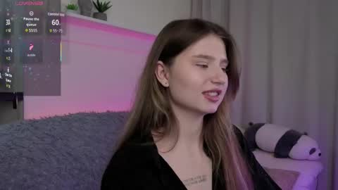 Lua online show from 03/08/26, 02:04