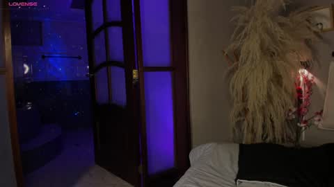 Snapshot of lua_ferch_ chatting on 01/13/25, 06:05 ---Goys incredible photographs online show from 01/13/25, 06:05