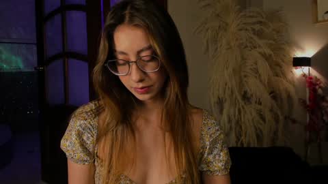 Snapshot of lua_ferch_ chatting on 02/05/25, 03:52 ---Goys incredible photographs online show from 02/05/25, 03:52