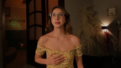 Snapshot of lua_ferch_ chatting on 02/08/25, 12:28 ---Goys incredible photographs online show from 02/08/25, 12:28