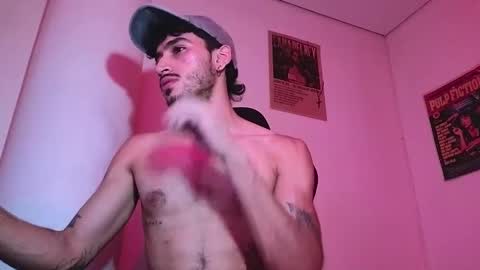   online show from 12/15/25, 10:47