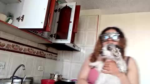 Snapshot of luana363 chatting on 12/01/25, 04:45 luana363 online show from 12/01/25, 04:45