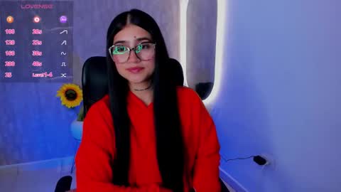 Luana online show from 09/17/25, 12:12