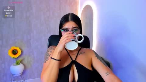 Luana online show from 11/10/25, 12:04