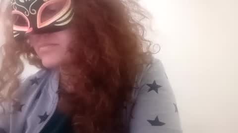 luanapowerful online show from 02/16/25, 03:38