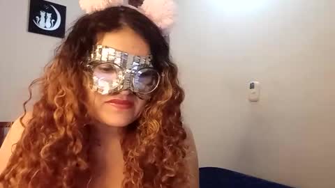 luanapowerful online show from 11/24/25, 08:19