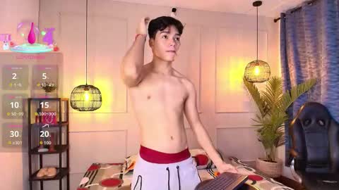 lUAN online show from 01/15/26, 08:01