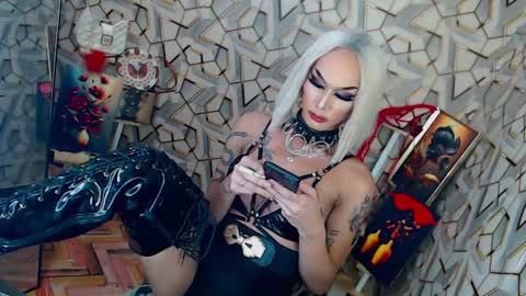 DEMONYETA LA TARRAH online show from 03/02/25, 09:32