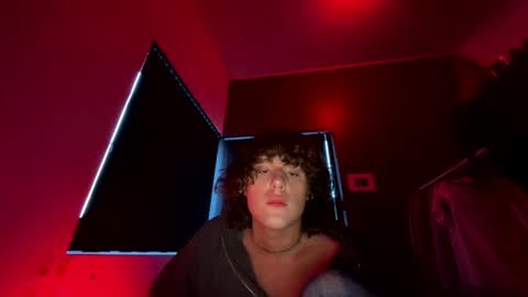 Snapshot of luca20y_ chatting on 05/31/26, 09:38 luca20y_ online show from 05/31/26, 09:38