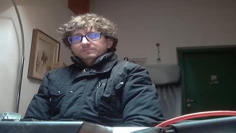 luca78 online show from 11/23/25, 09:42