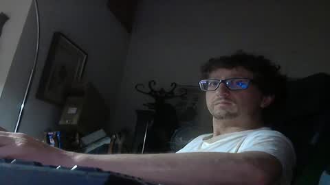 Snapshot of luca78_78 chatting on 06/17/26, 10:21 luca78 online show from 06/17/26, 10:21