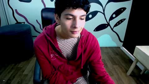 Snapshot of luca_vega chatting on 09/25/25, 01:15 luca online show from 09/25/25, 01:15