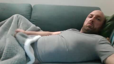 Snapshot of lucabeech88 chatting on 01/11/25, 08:21 Luca online show from 01/11/25, 08:21