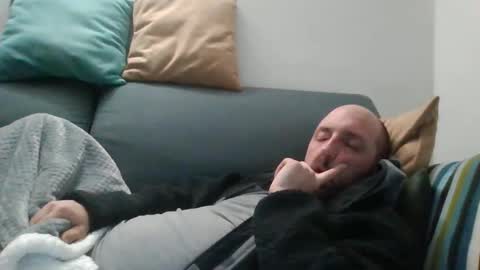 Snapshot of lucabeech88 chatting on 02/13/25, 08:34 Luca online show from 02/13/25, 08:34