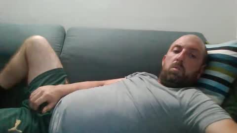 Snapshot of lucabeech88 chatting on 09/24/25, 08:01 Luca online show from 09/24/25, 08:01