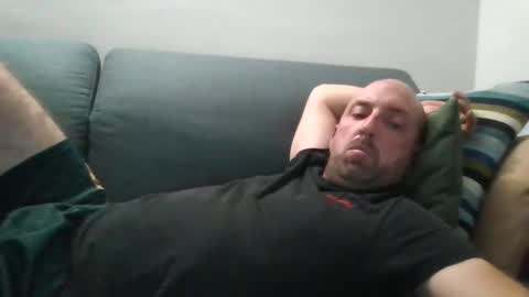 Snapshot of lucabeech88 chatting on 10/01/25, 08:04 Luca online show from 10/01/25, 08:04