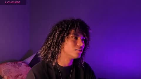 Snapshot of lucas_eevans07 chatting on 12/20/24, 08:23 online show from 12/20/24, 08:23