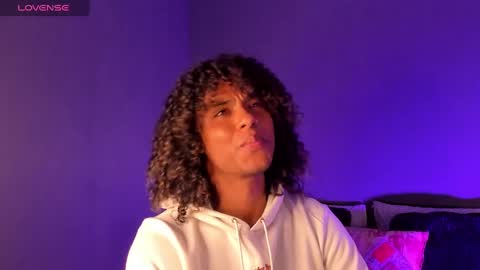 Snapshot of lucas_eevans07 chatting on 01/16/25, 03:35 online show from 01/16/25, 03:35