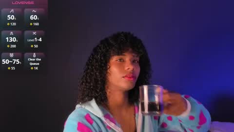 Snapshot of lucas_eevans07 chatting on 09/09/25, 10:37 online show from 09/09/25, 10:37