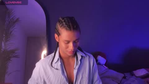 Snapshot of lucas_eevans07 chatting on 10/13/25, 09:53 online show from 10/13/25, 09:53