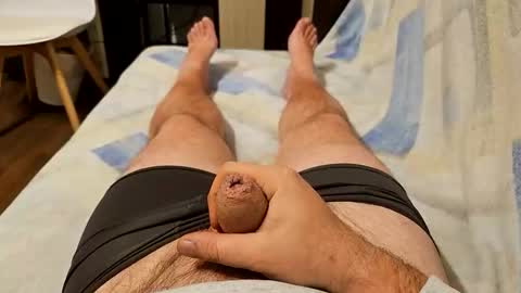 Snapshot of lucas_j_31 chatting on 11/24/25, 12:54 lucas_j_31 online show from 11/24/25, 12:54