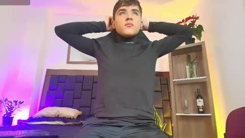 Snapshot of lucas_lovee chatting on 02/16/26, 01:40 Lucas lovee online show from 02/16/26, 01:40