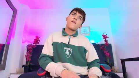 Lucas lovee online show from 03/04/26, 03:01