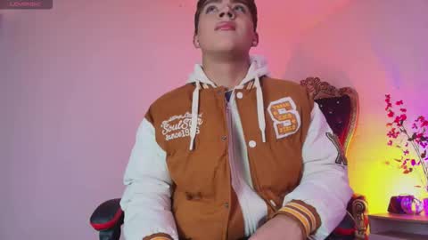 Lucas lovee online show from 03/22/26, 01:14