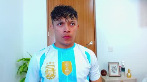 Lucas Luxx online show from 02/19/26, 12:23