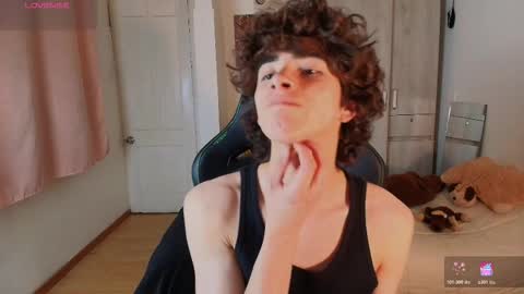 lucas_xo online show from 11/30/25, 07:12