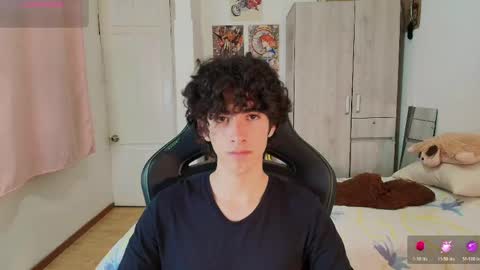 lucas_xo online show from 04/16/26, 12:44