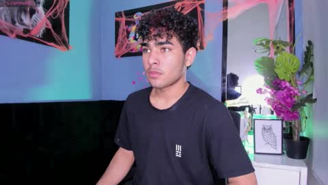 Snapshot of lucascarterr chatting on 10/28/25, 05:22 lucascarterr online show from 10/28/25, 05:22