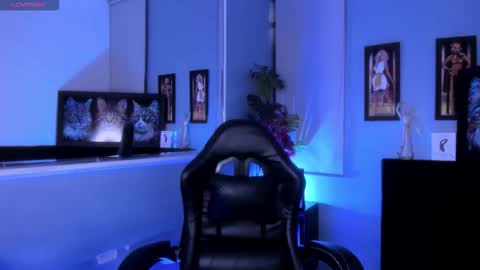 Snapshot of lucascarterr chatting on 11/05/25, 01:27 lucascarterr online show from 11/05/25, 01:27